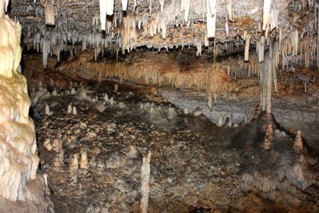 bermudes caves4.jpg